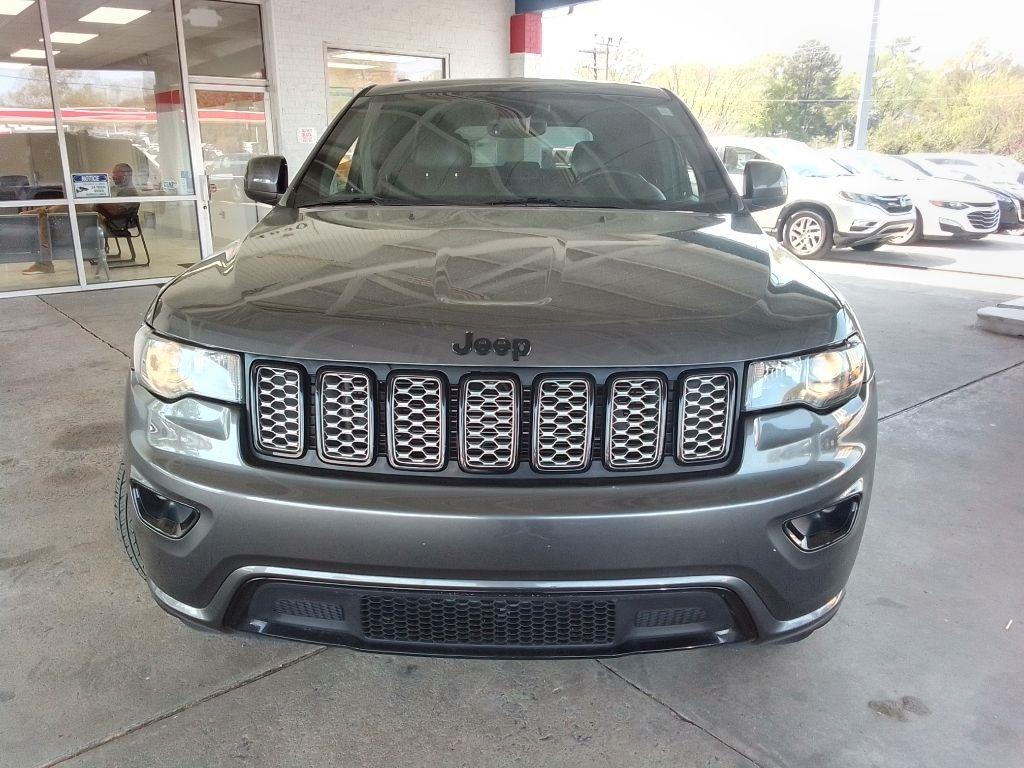 Jeep Grand Cherokee Laredo 4WD 2018
