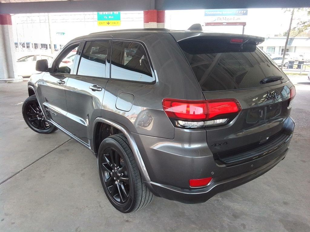 Jeep Grand Cherokee Laredo 4WD 2018