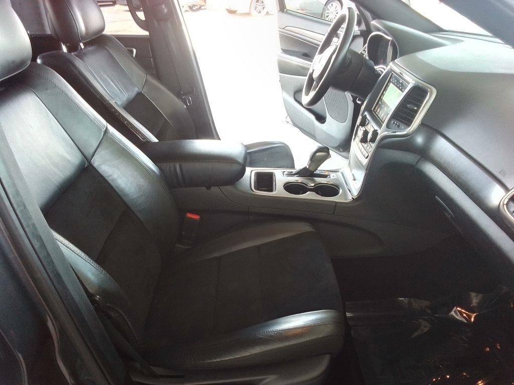 Jeep Grand Cherokee Laredo 4WD 2018