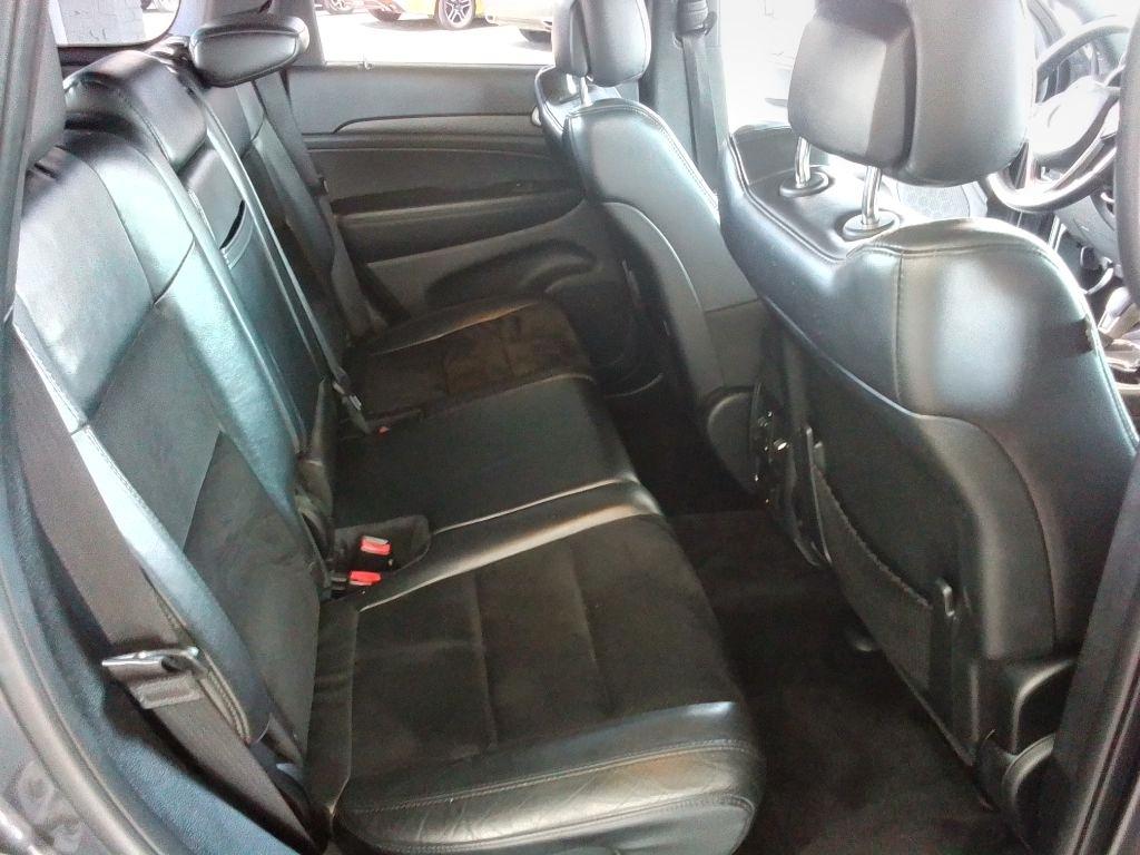 Jeep Grand Cherokee Laredo 4WD 2018