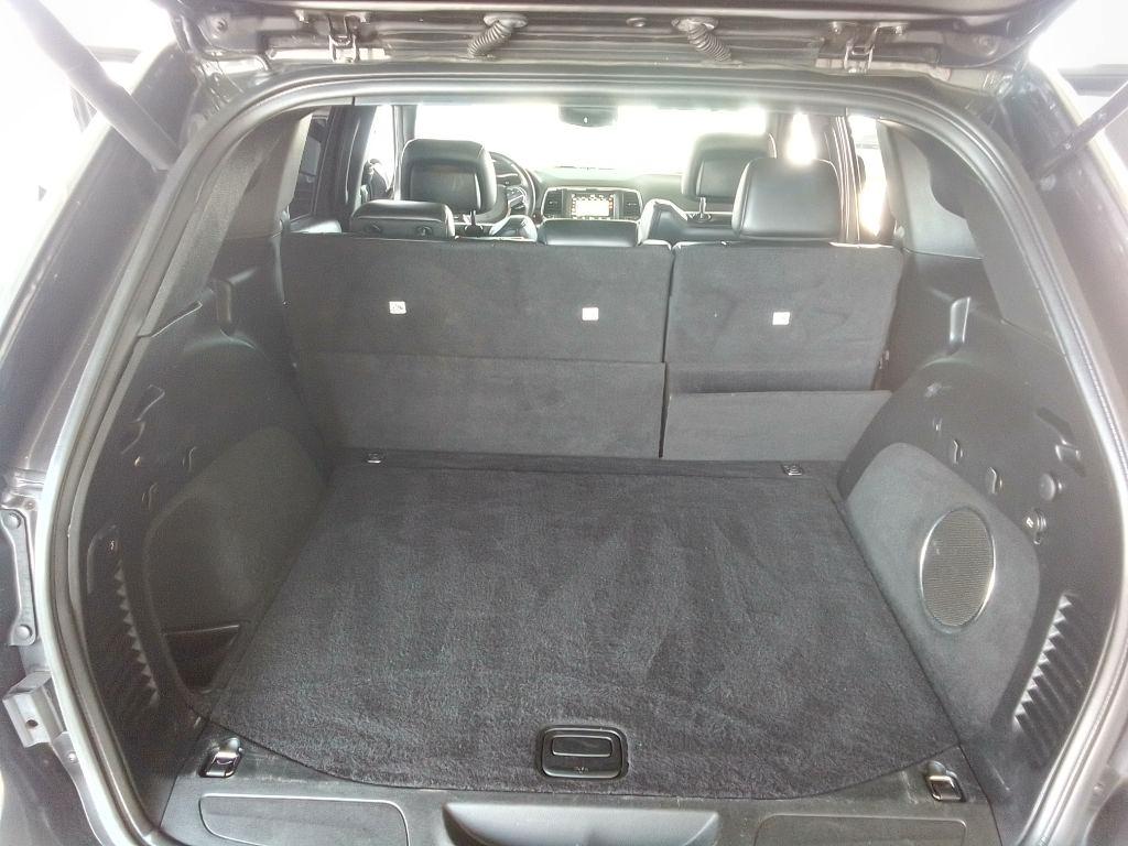 Jeep Grand Cherokee Laredo 4WD 2018