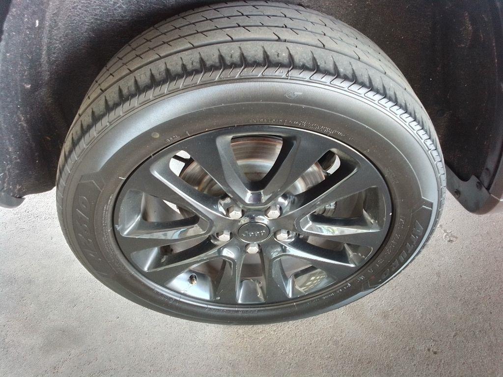 Jeep Grand Cherokee Laredo 4WD 2018