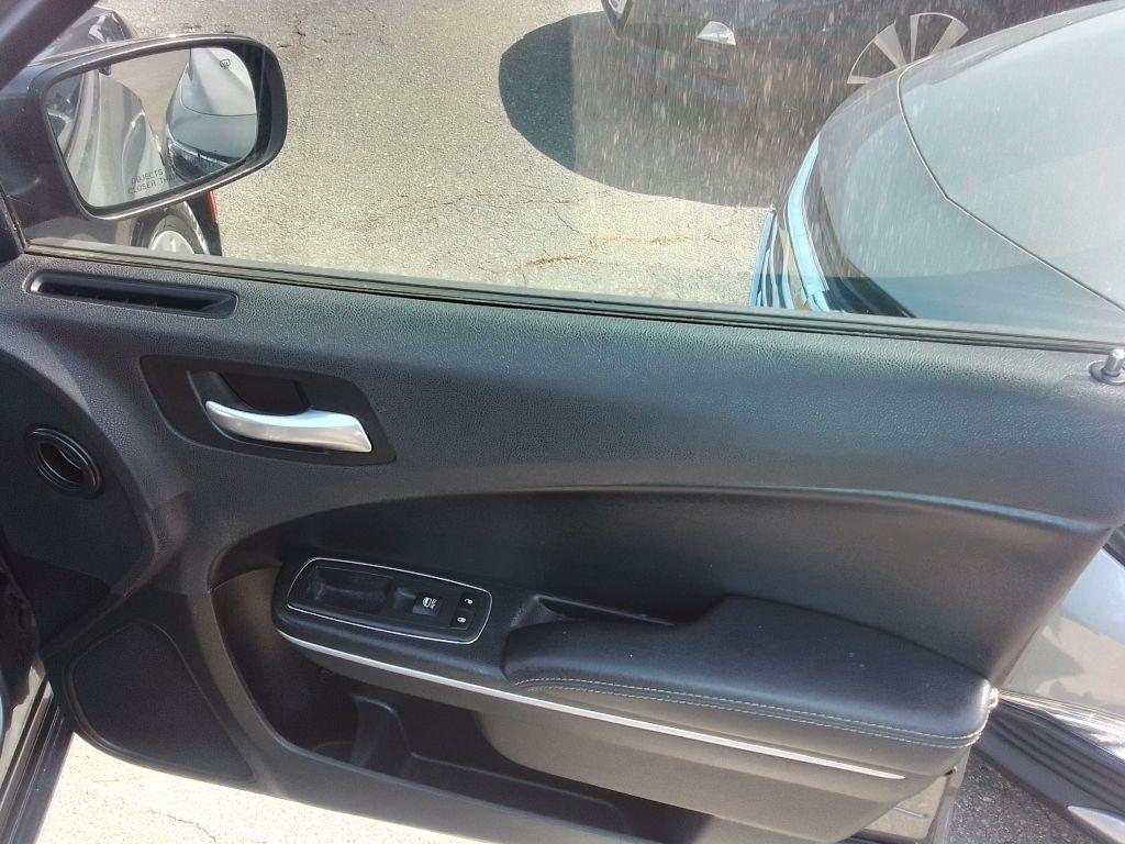 Dodge Charger SXT 2019