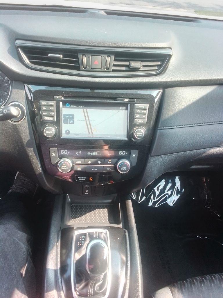 Nissan Rogue SV AWD 2017