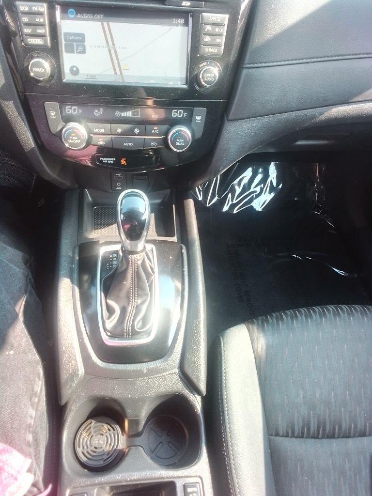 Nissan Rogue SV AWD 2017