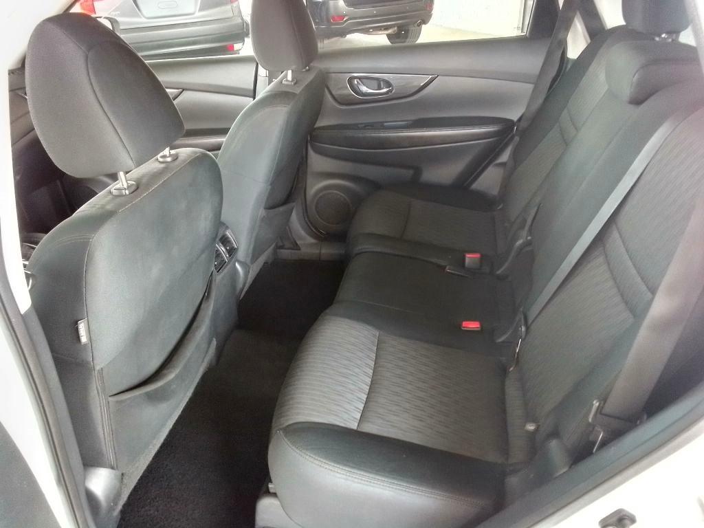 Nissan Rogue SV AWD 2017