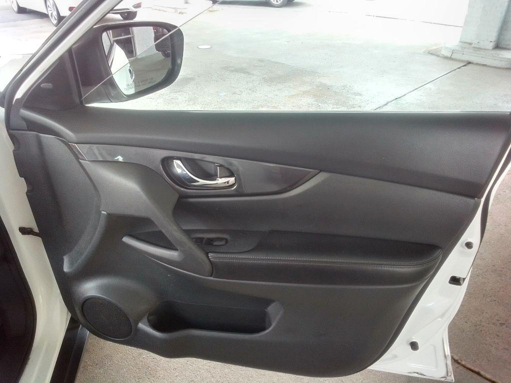 Nissan Rogue SV AWD 2017