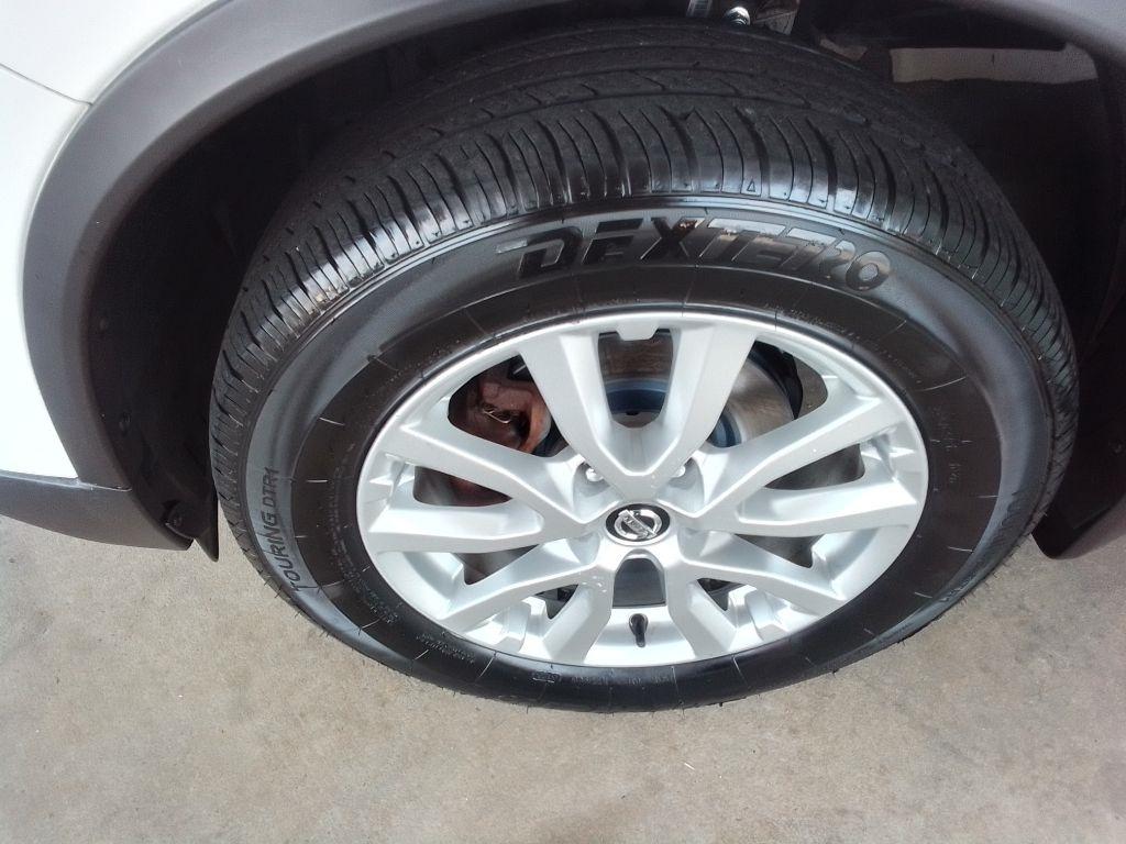 Nissan Rogue SV AWD 2017