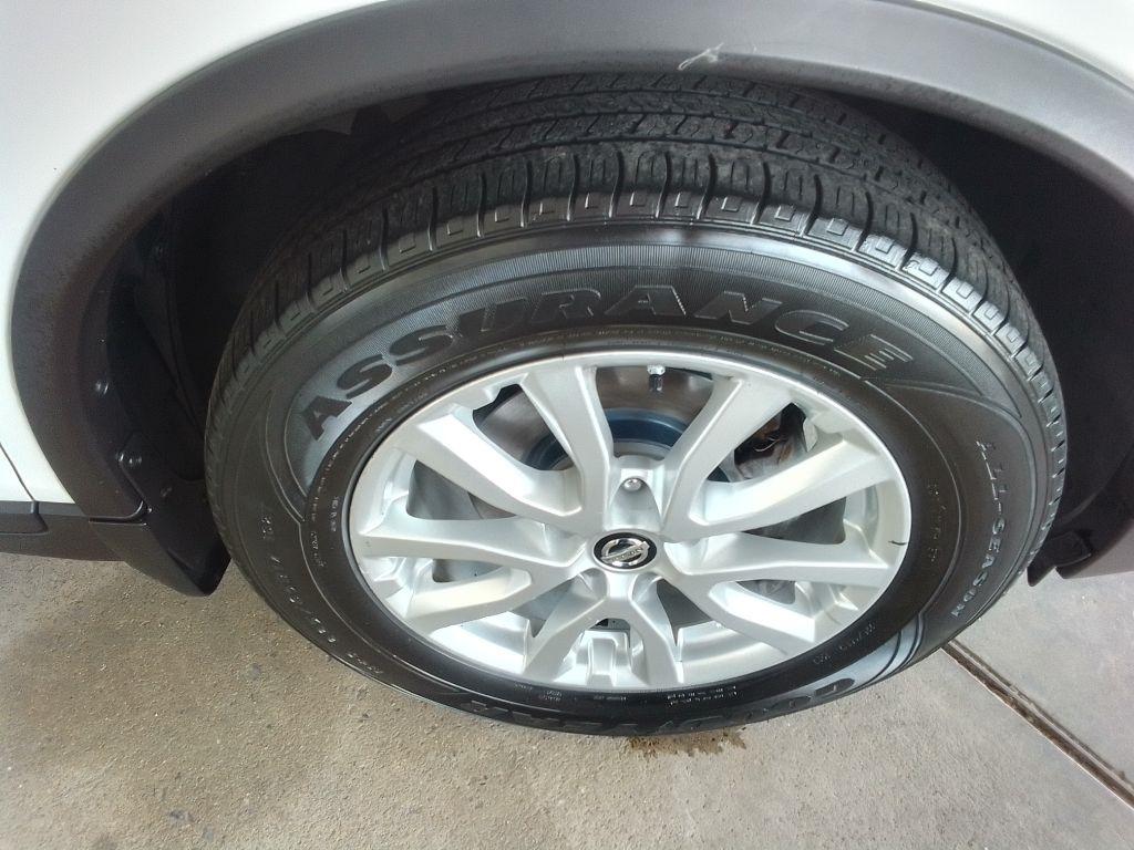 Nissan Rogue SV AWD 2017