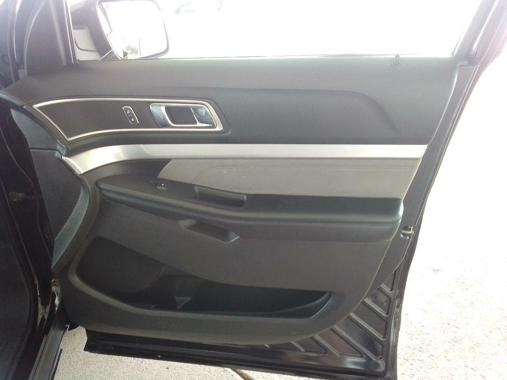 Ford Explorer XLT FWD 2017