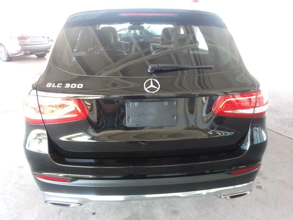 Mercedes-Benz GLC-Class GLC300 2016