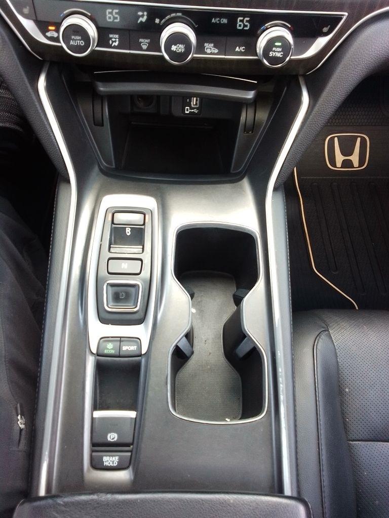 Honda Accord EX-L 2.0T 10A 2018