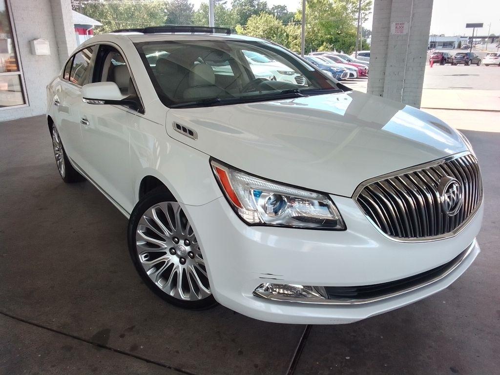 Buick LaCrosse Premium Package 2, w/Leather 2016