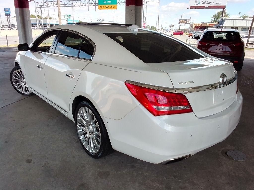 Buick LaCrosse Premium Package 2, w/Leather 2016