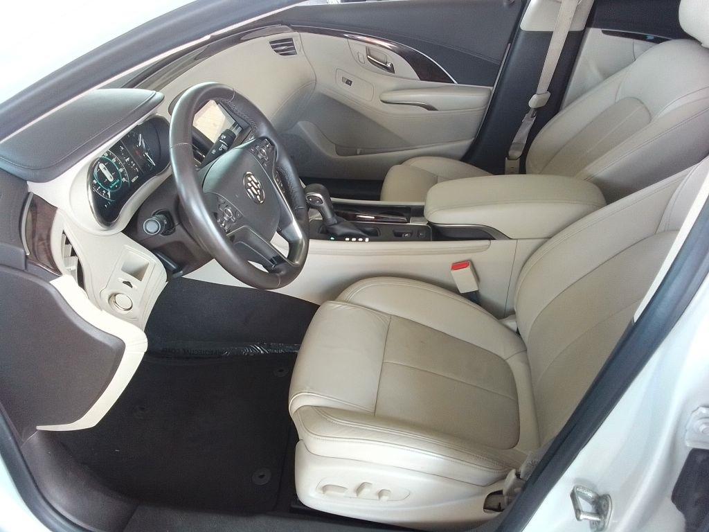 Buick LaCrosse Premium Package 2, w/Leather 2016