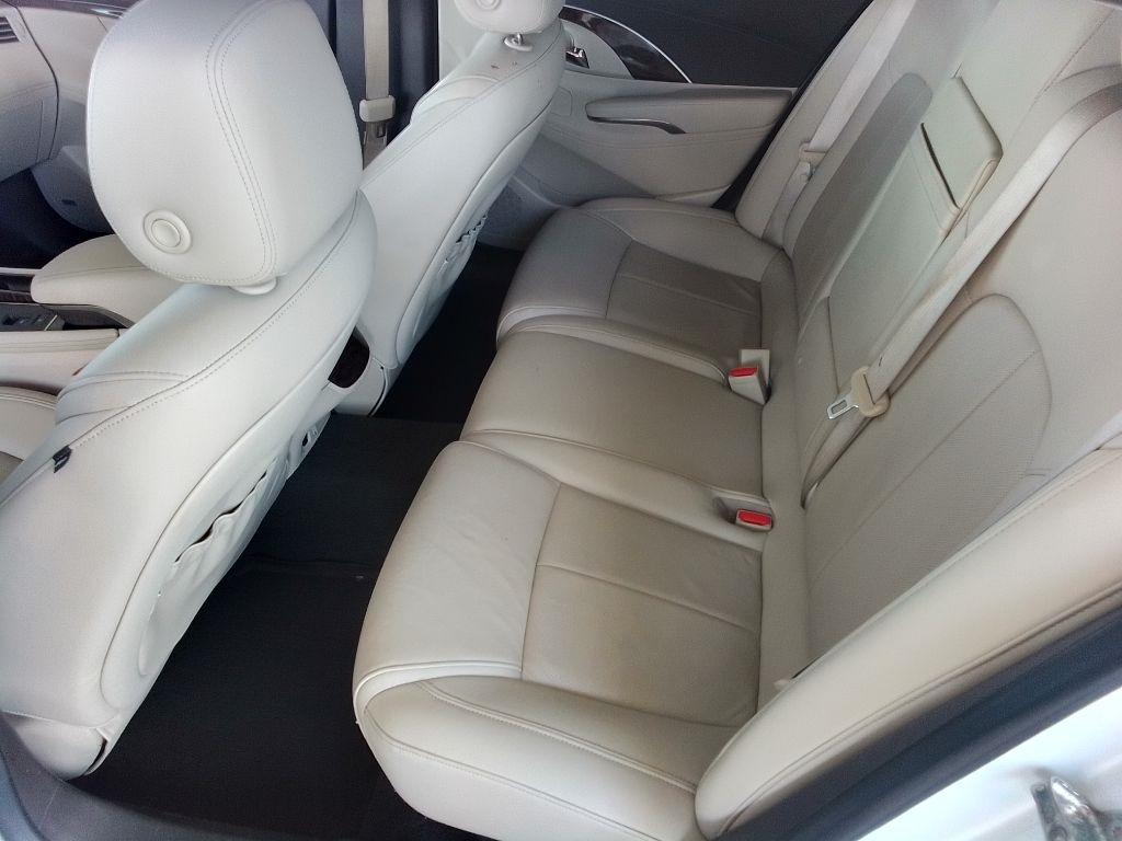 Buick LaCrosse Premium Package 2, w/Leather 2016