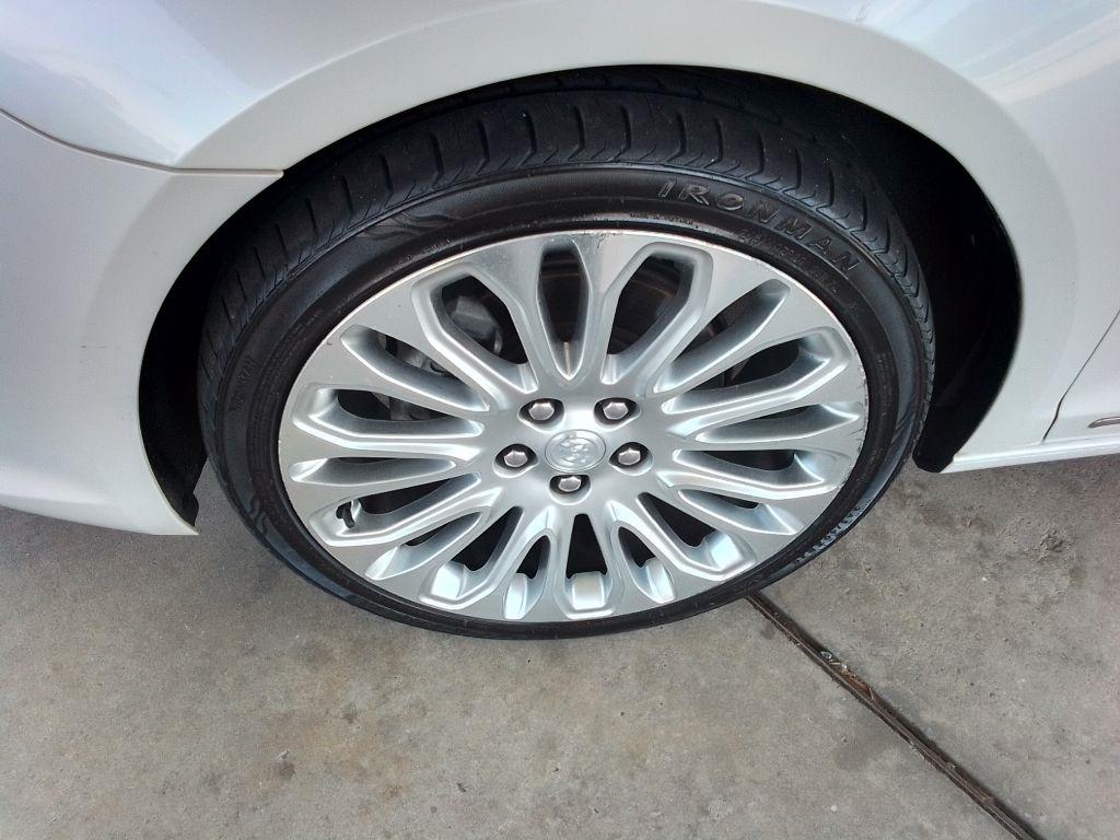 Buick LaCrosse Premium Package 2, w/Leather 2016