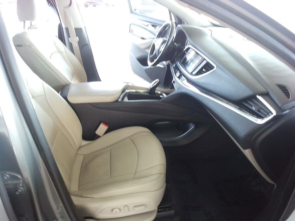 Buick Enclave Essence FWD 2019