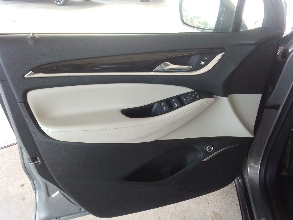 Buick Enclave Essence FWD 2019