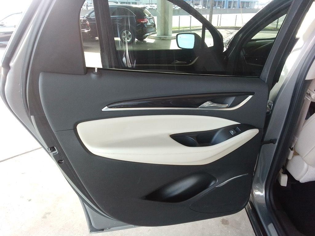 Buick Enclave Essence FWD 2019