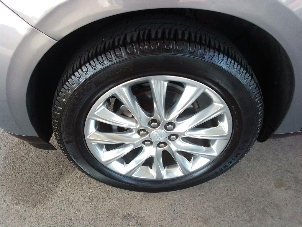 Buick Enclave Essence FWD 2019