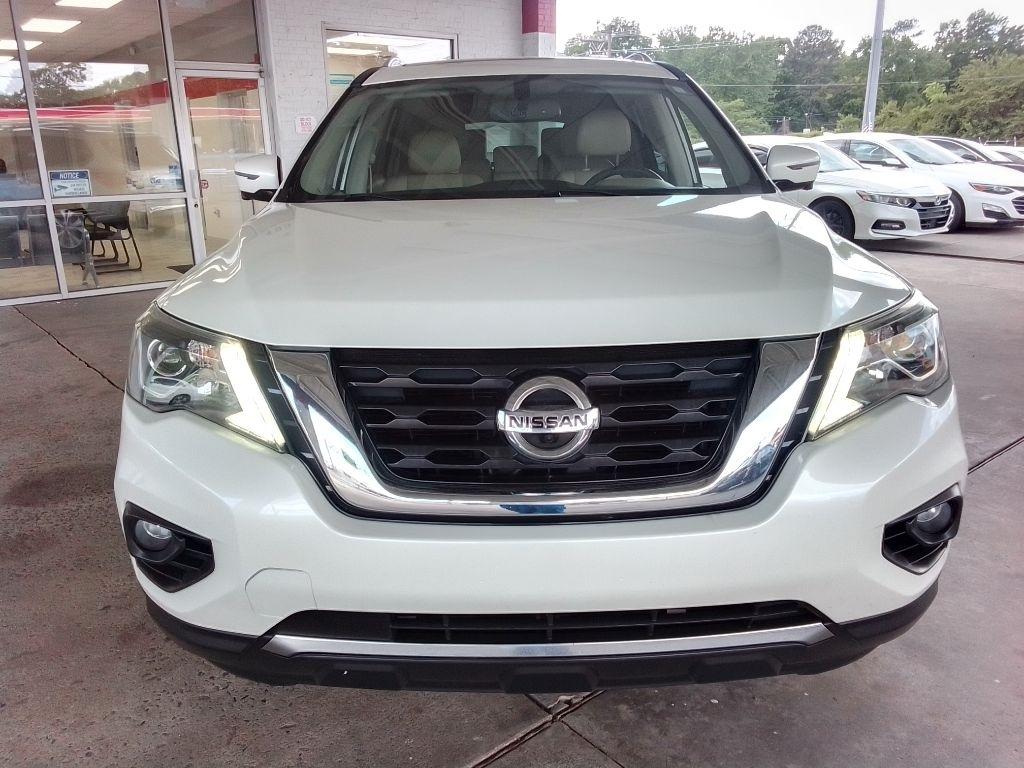 Nissan Pathfinder SL 2WD 2019