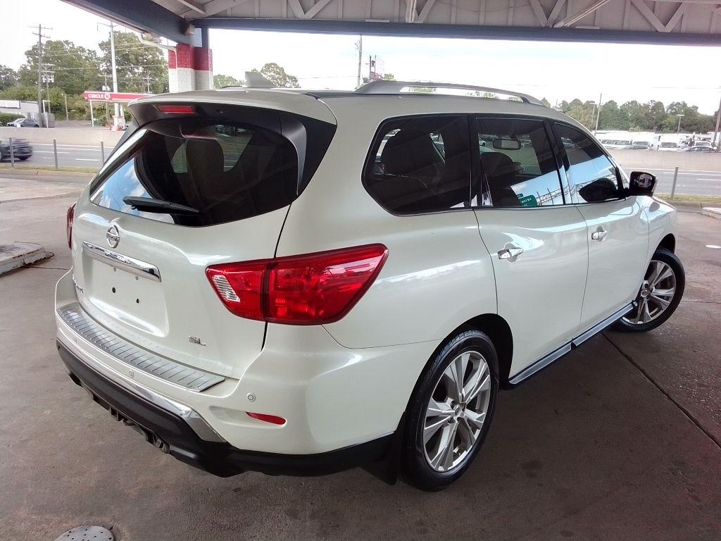 Nissan Pathfinder SL 2WD 2019