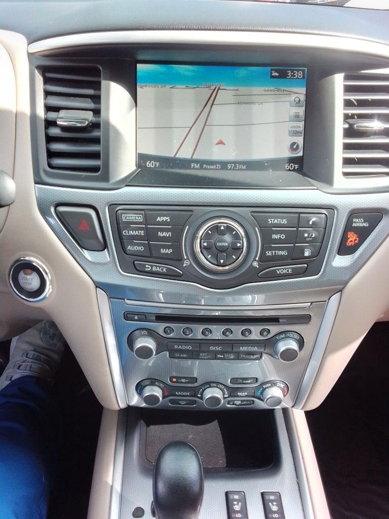 Nissan Pathfinder SL 2WD 2019