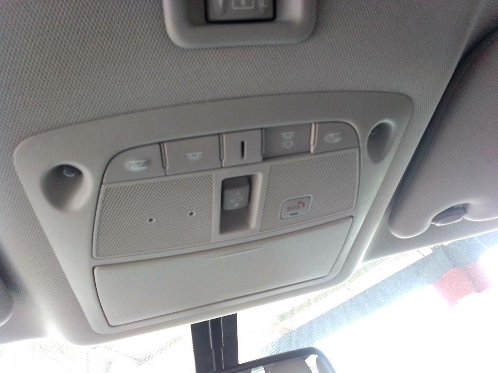 Nissan Pathfinder SL 2WD 2019