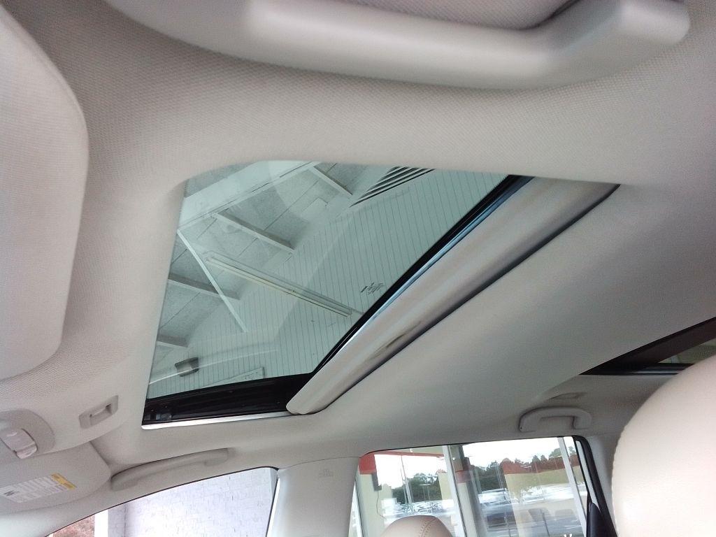 Nissan Pathfinder SL 2WD 2019