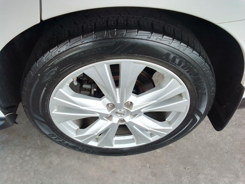 Nissan Pathfinder SL 2WD 2019