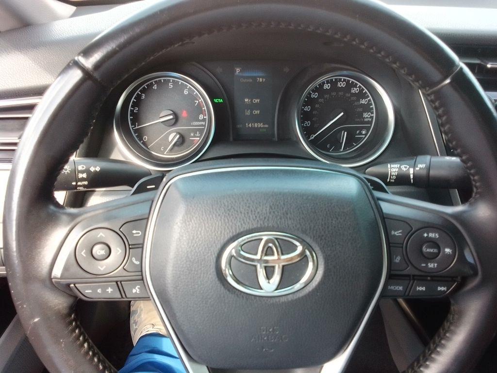 Toyota Camry SE 2018