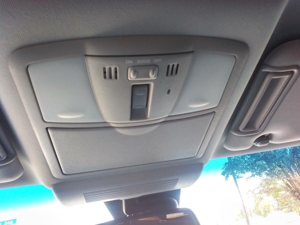 Nissan Armada SV 2WD 2017