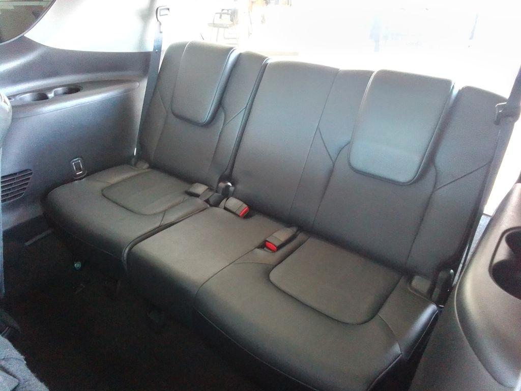 Nissan Armada SV 2WD 2017