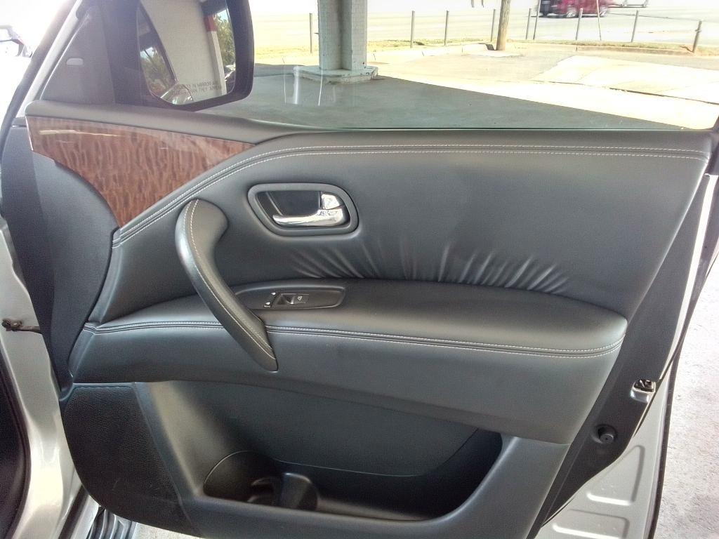 Nissan Armada SV 2WD 2017