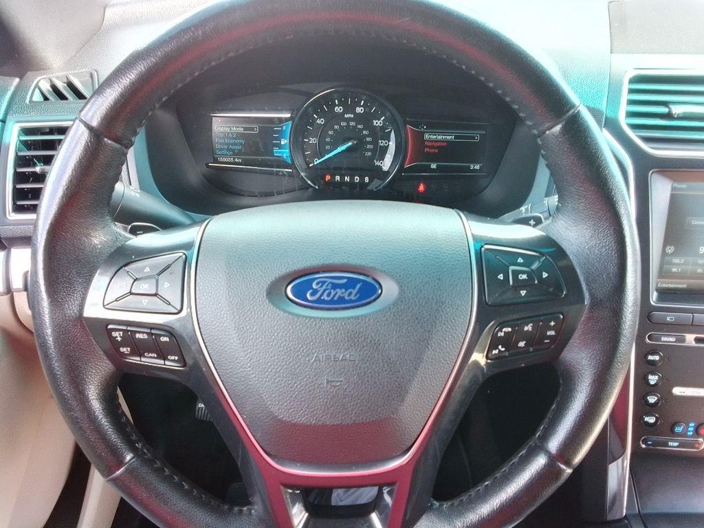 Ford Explorer Limited FWD 2016