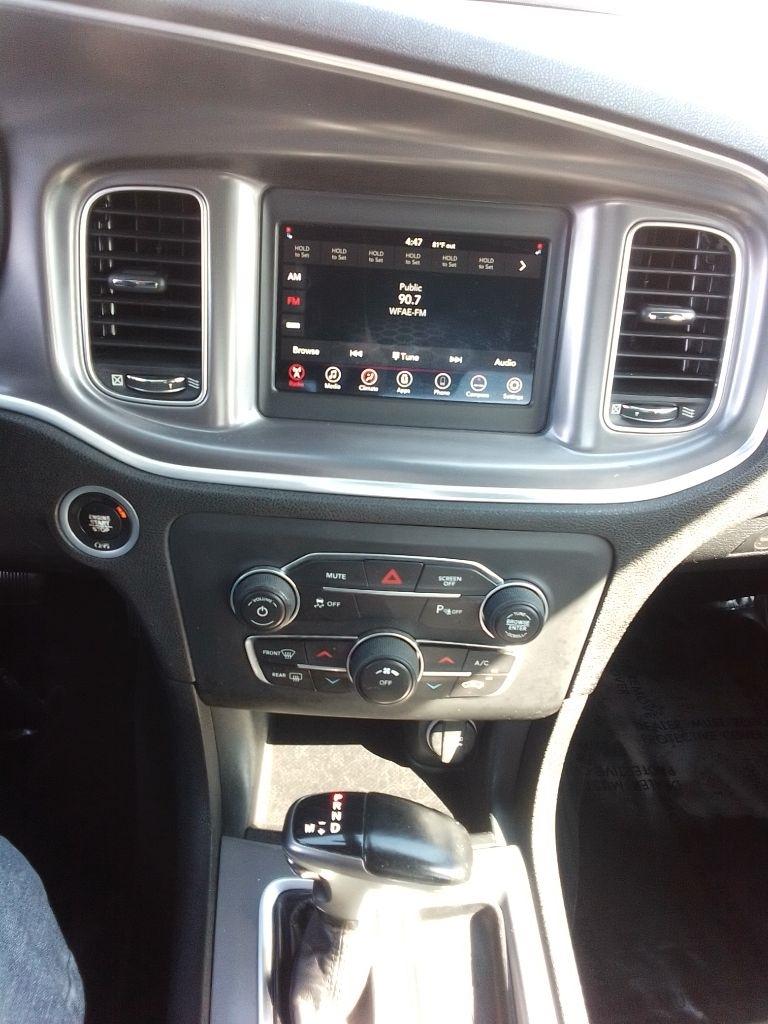 Dodge Charger SXT 2019