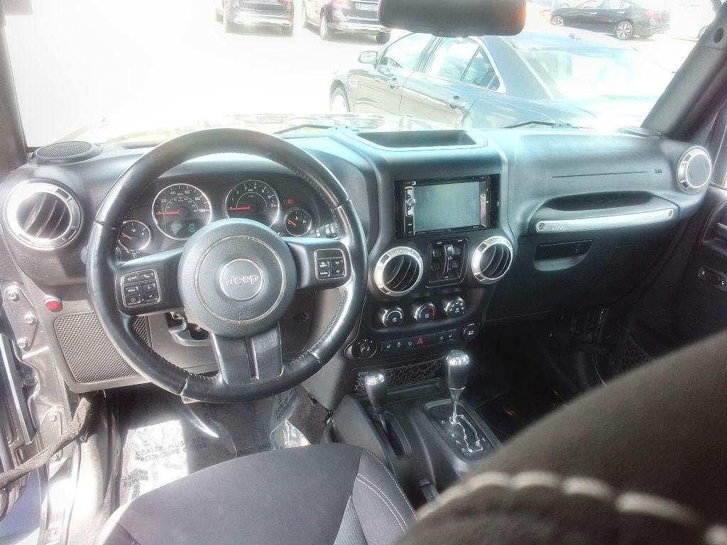 Jeep Wrangler Unlimited Sahara 4WD 2016