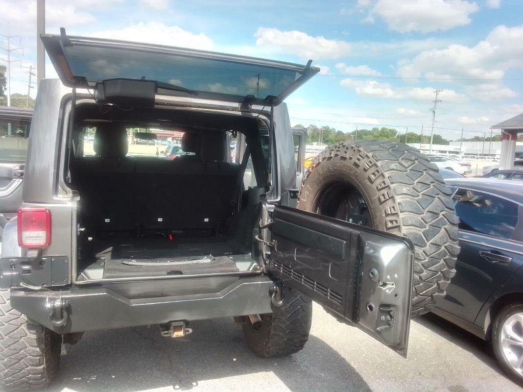 Jeep Wrangler Unlimited Sahara 4WD 2016