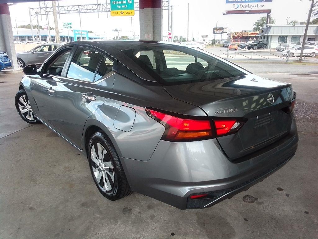 Nissan Altima 2.5 S 2023