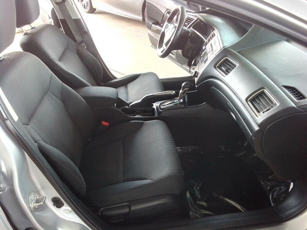 Honda Civic LX Sedan CVT 2014