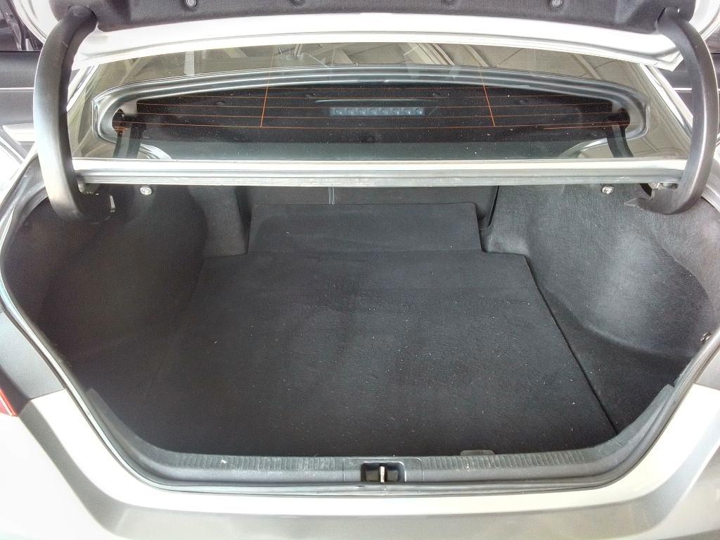Toyota Camry SE 2019