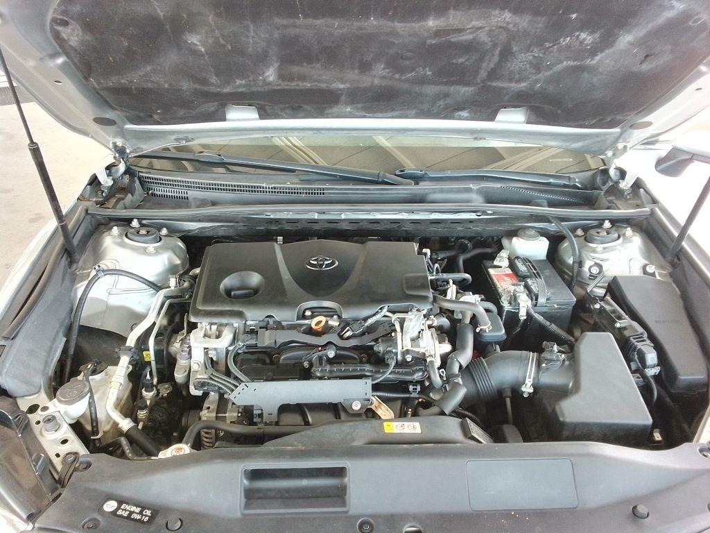 Toyota Camry SE 2019