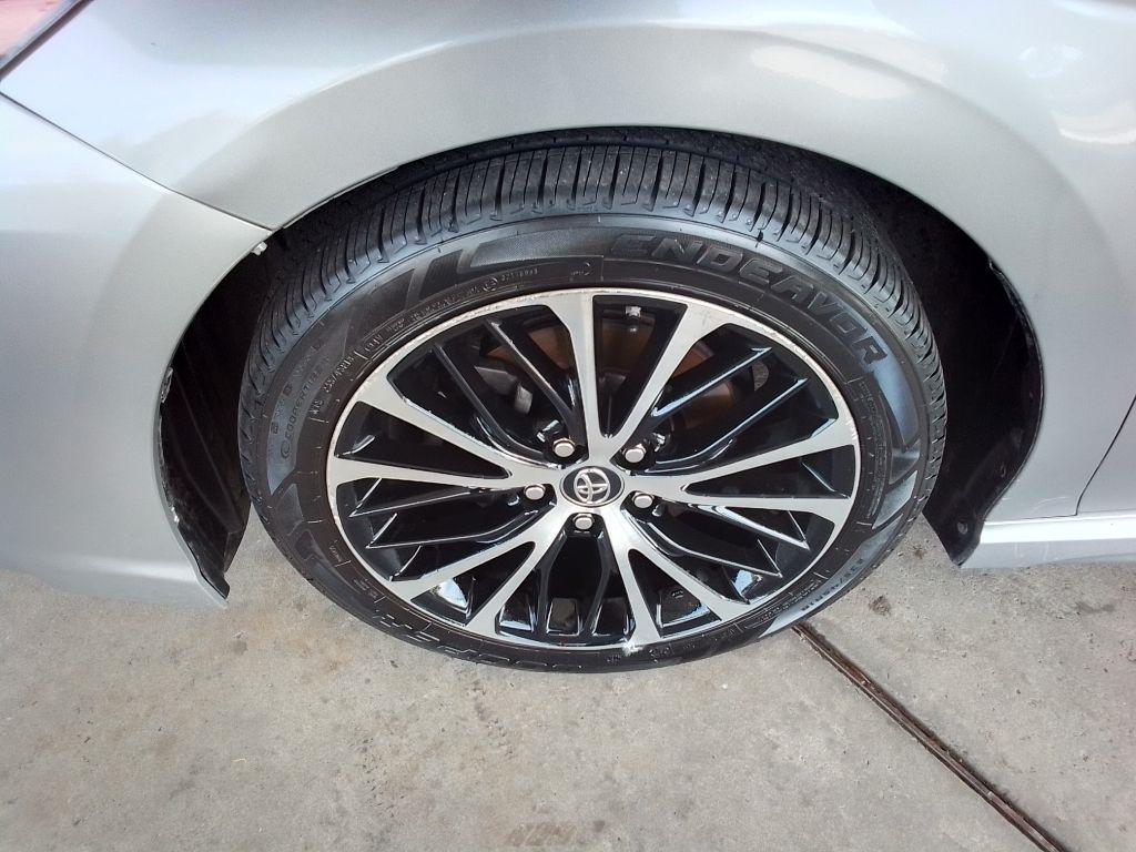 Toyota Camry SE 2019