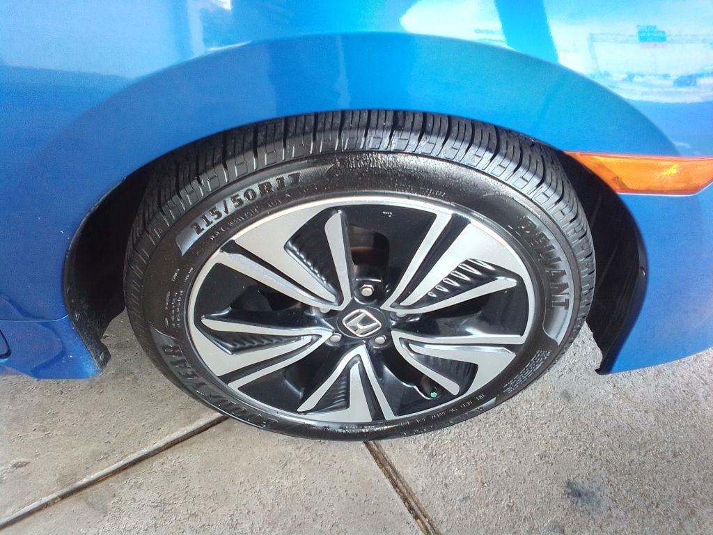 Honda Civic EX-T Sedan CVT 2016