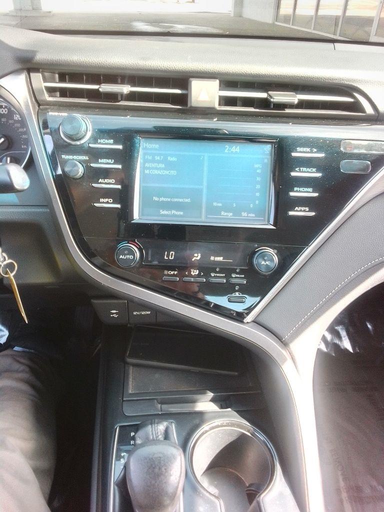 Toyota Camry SE 2018