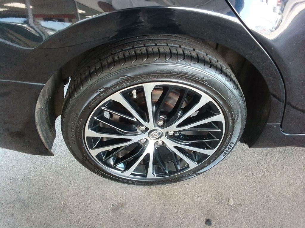 Toyota Camry SE 2018