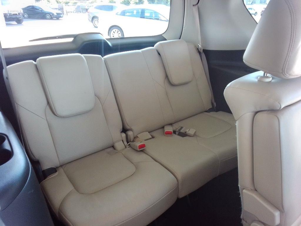 Nissan Armada SL 2WD 2017
