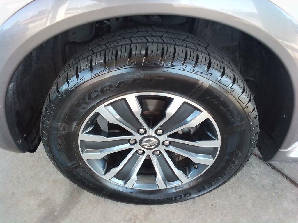 Nissan Armada SL 2WD 2017