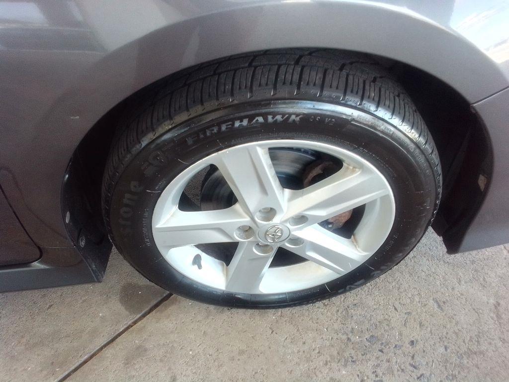 Toyota Camry SE 2014